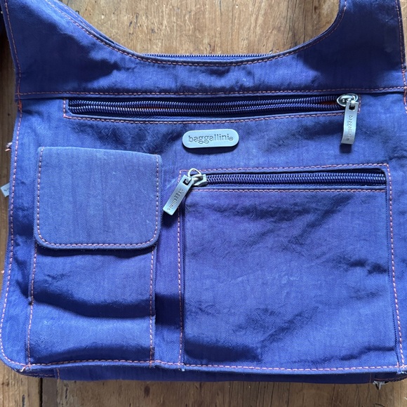 Baggallini crossbody bag - Picture 3 of 16